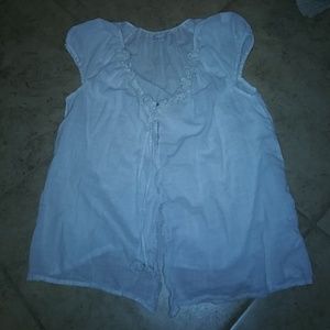 Gap White T-shirt